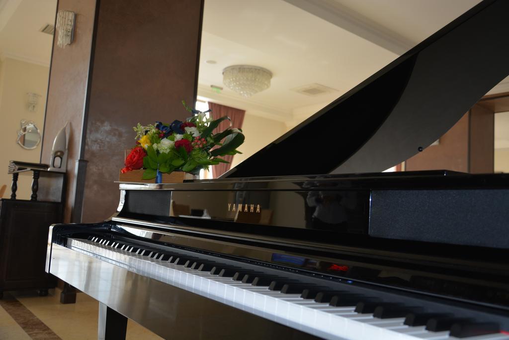 Albert Hotel プロイェシュティ 部屋 写真